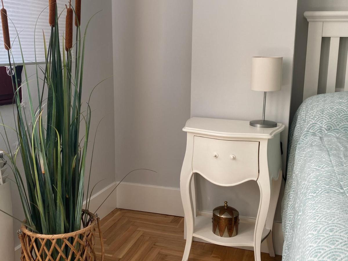 Apartamento Ideal A La Entrada De Salamanca !!! Santa Marta de Tormes Exteriör bild