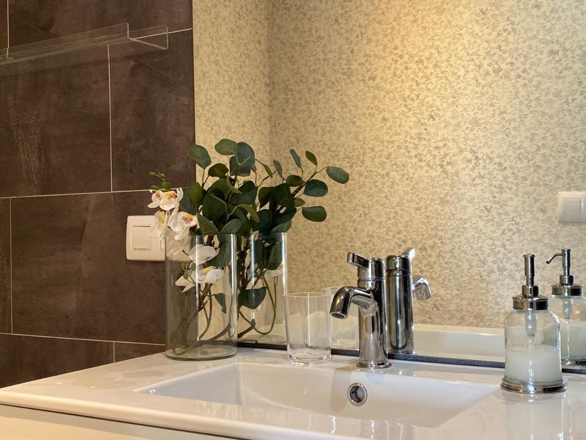 Apartamento Ideal A La Entrada De Salamanca !!! Santa Marta de Tormes Exteriör bild