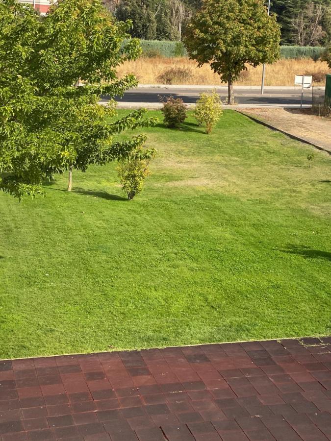 Apartamento Ideal A La Entrada De Salamanca !!! Santa Marta de Tormes Exteriör bild